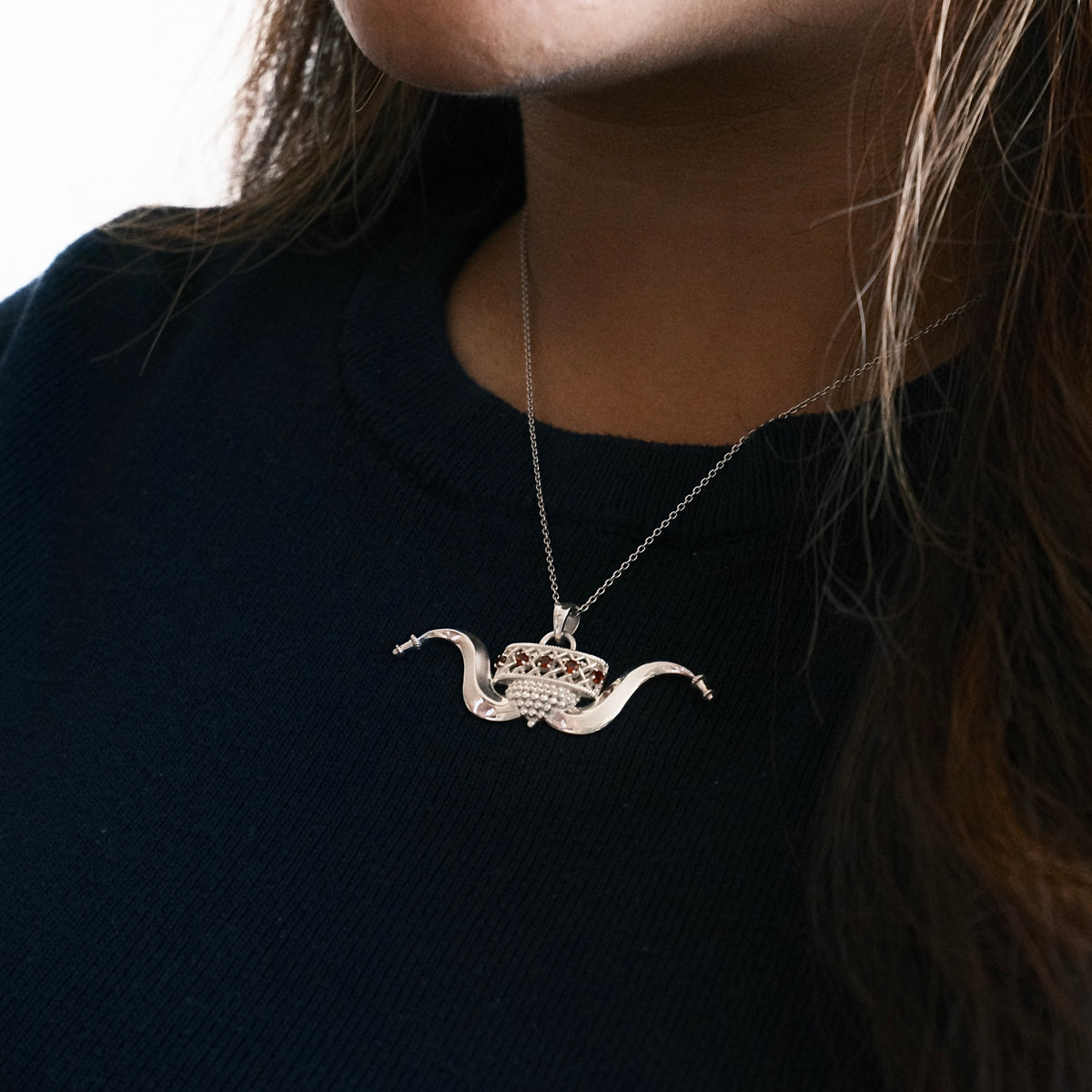 Ekir Pendant